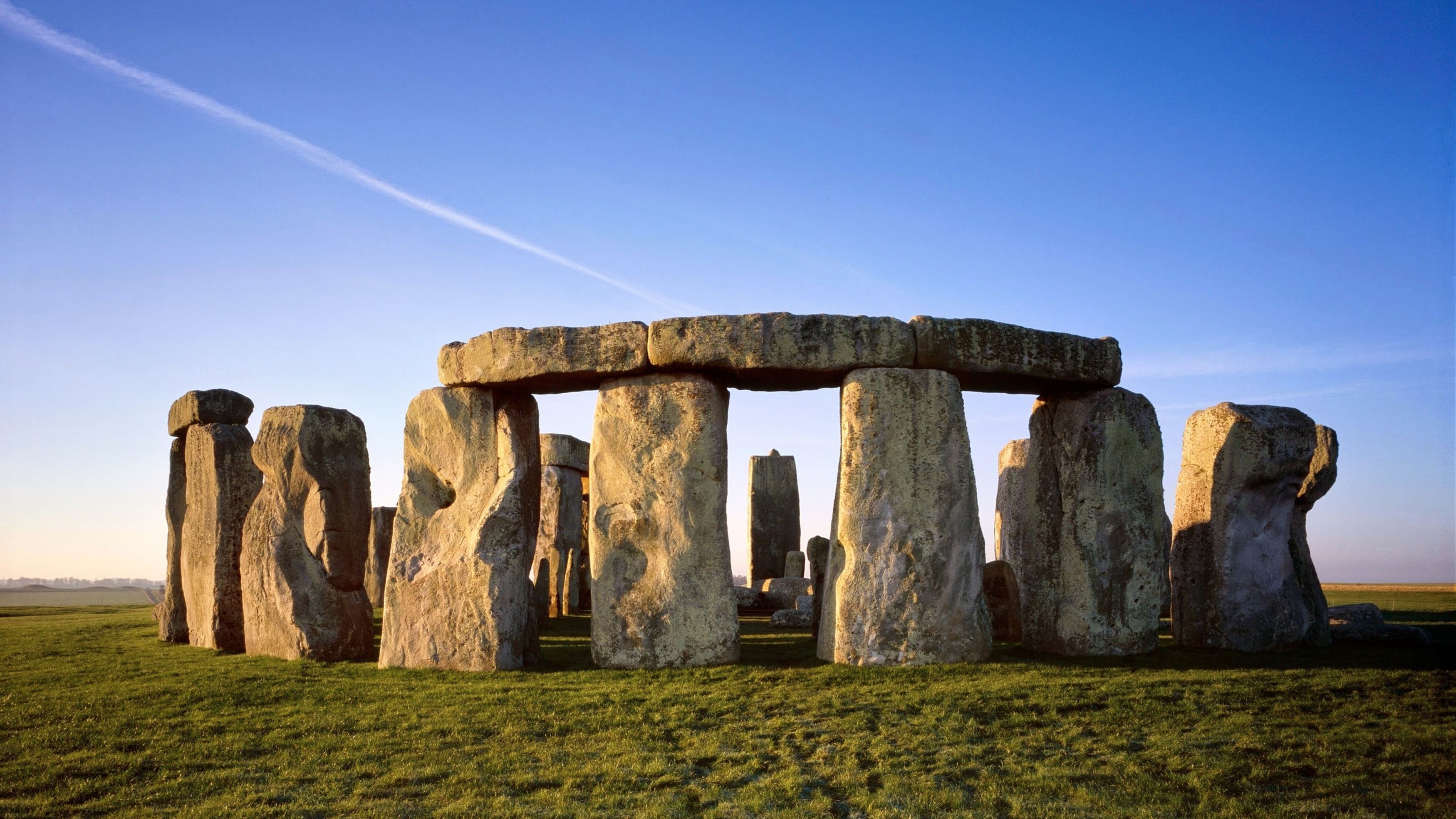 A picture of Stonehenge